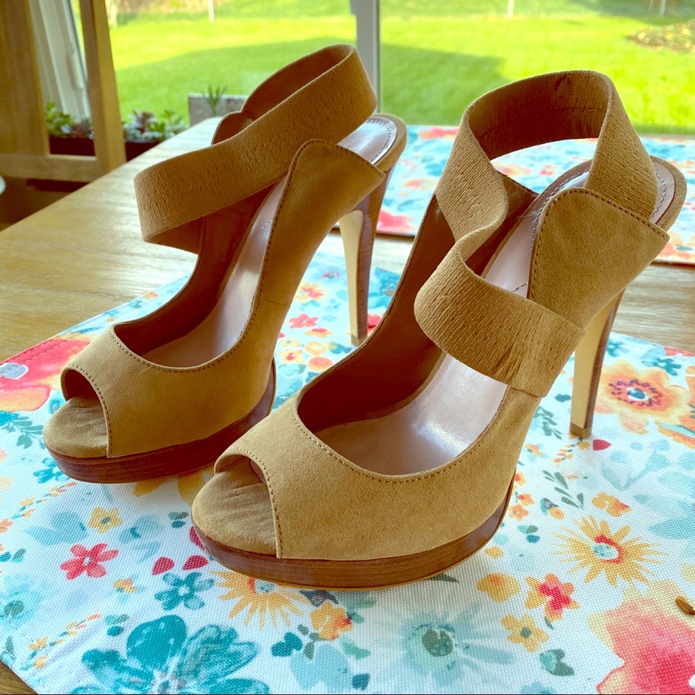 Miss America for DSW Nude Heels